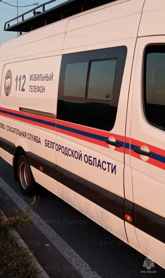 Спасатели МЧС России приняли участие в ликвидации ДТП в поселке Разумное Белгородского района